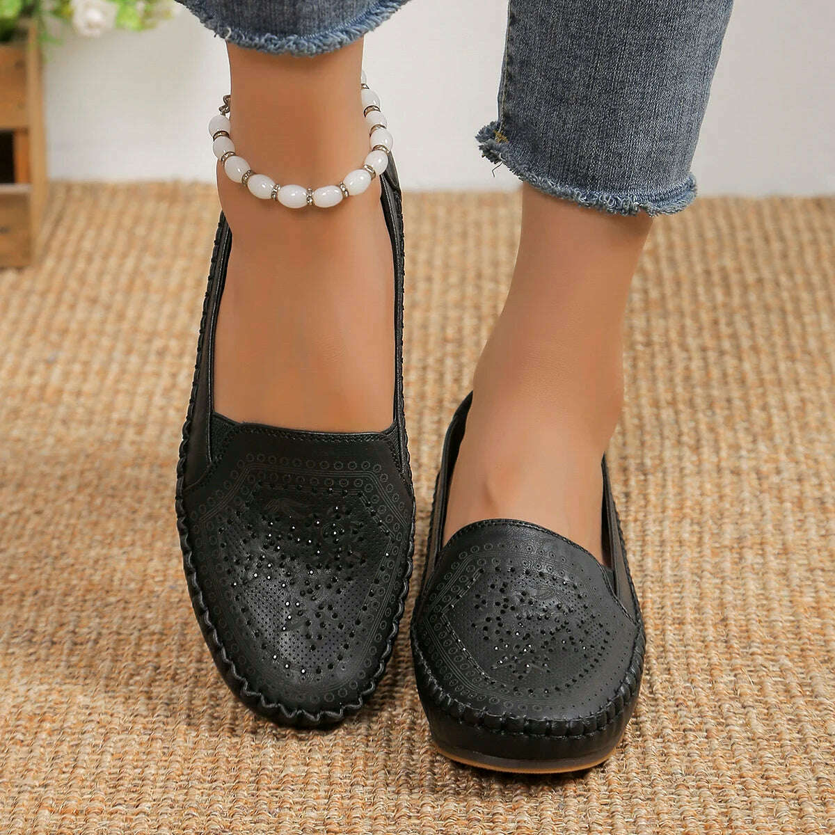 Elegant Crystal Ballerina Flats - Soft Leather Slip-On Mules