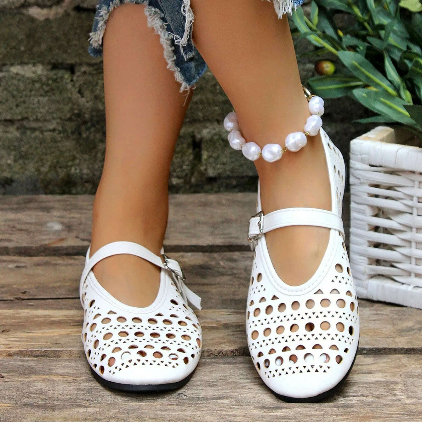 Soft Breathable Flats - Lightweight Casual Loafers for Women