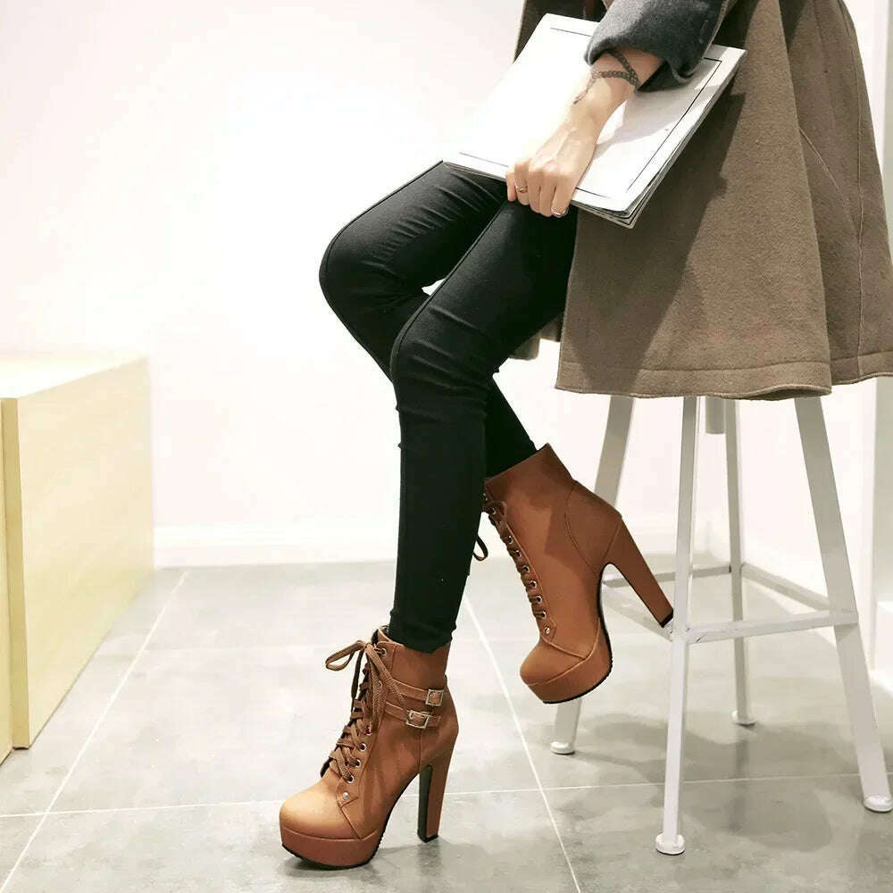 Women's Retro Ankle Boots with Stiletto Heels