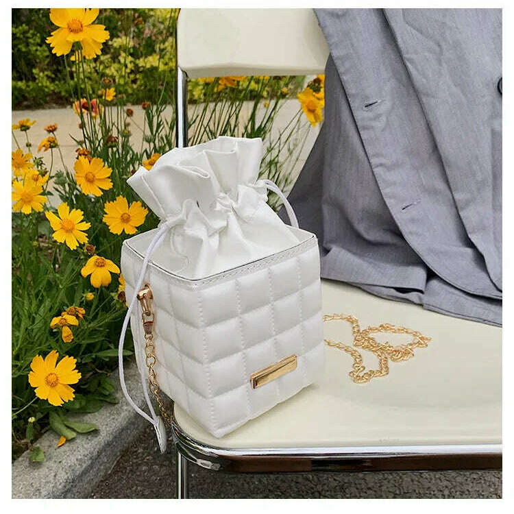 Trendy Checker Drawstring Crossbody Bag with Chain Strap