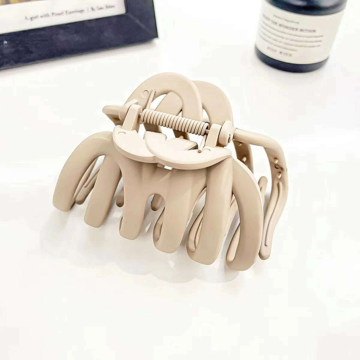 Women Temperament Large Hair Claw Clip