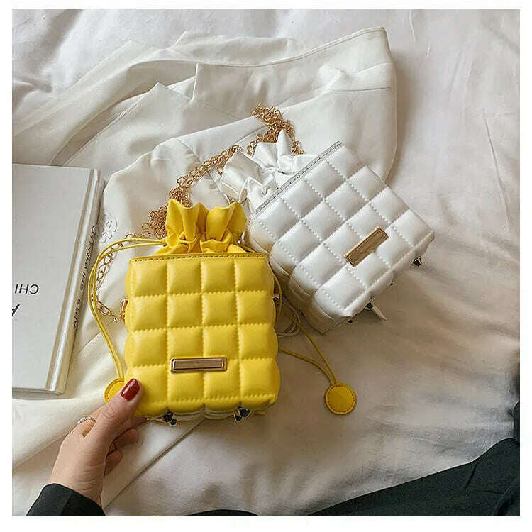 Trendy Checker Drawstring Crossbody Bag with Chain Strap