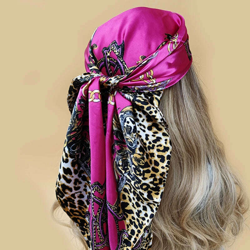 90*90CM Shawls Fashion Beach Sunscreen Silk Scarves 2023 Europe And America Kerchief Popular Print Square Bandannas