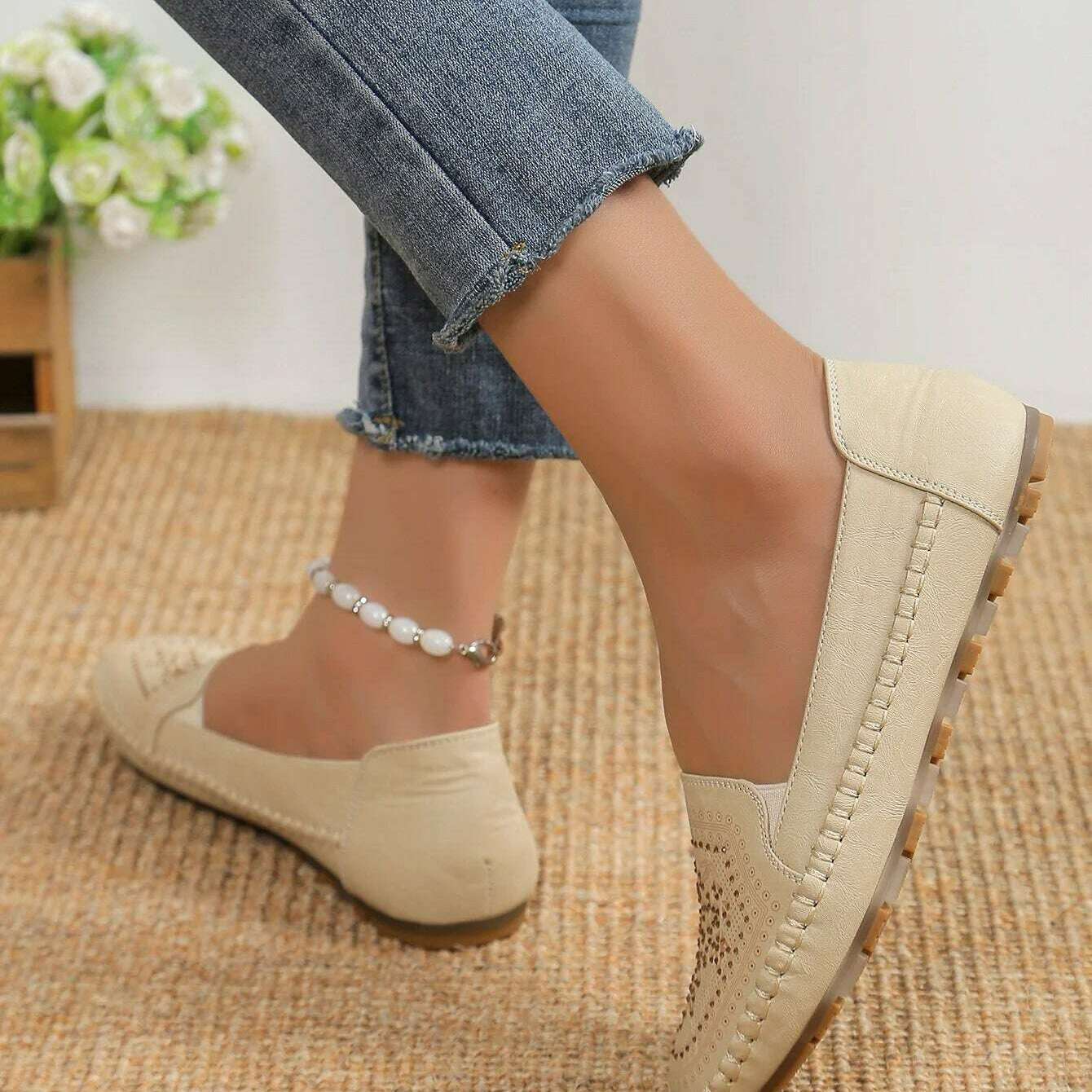 Elegant Crystal Ballerina Flats - Soft Leather Slip-On Mules