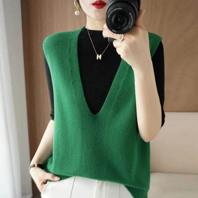 Autumn Knit V-Neck Vest – Loose, Solid, Stylish Layering - D&M Boutique