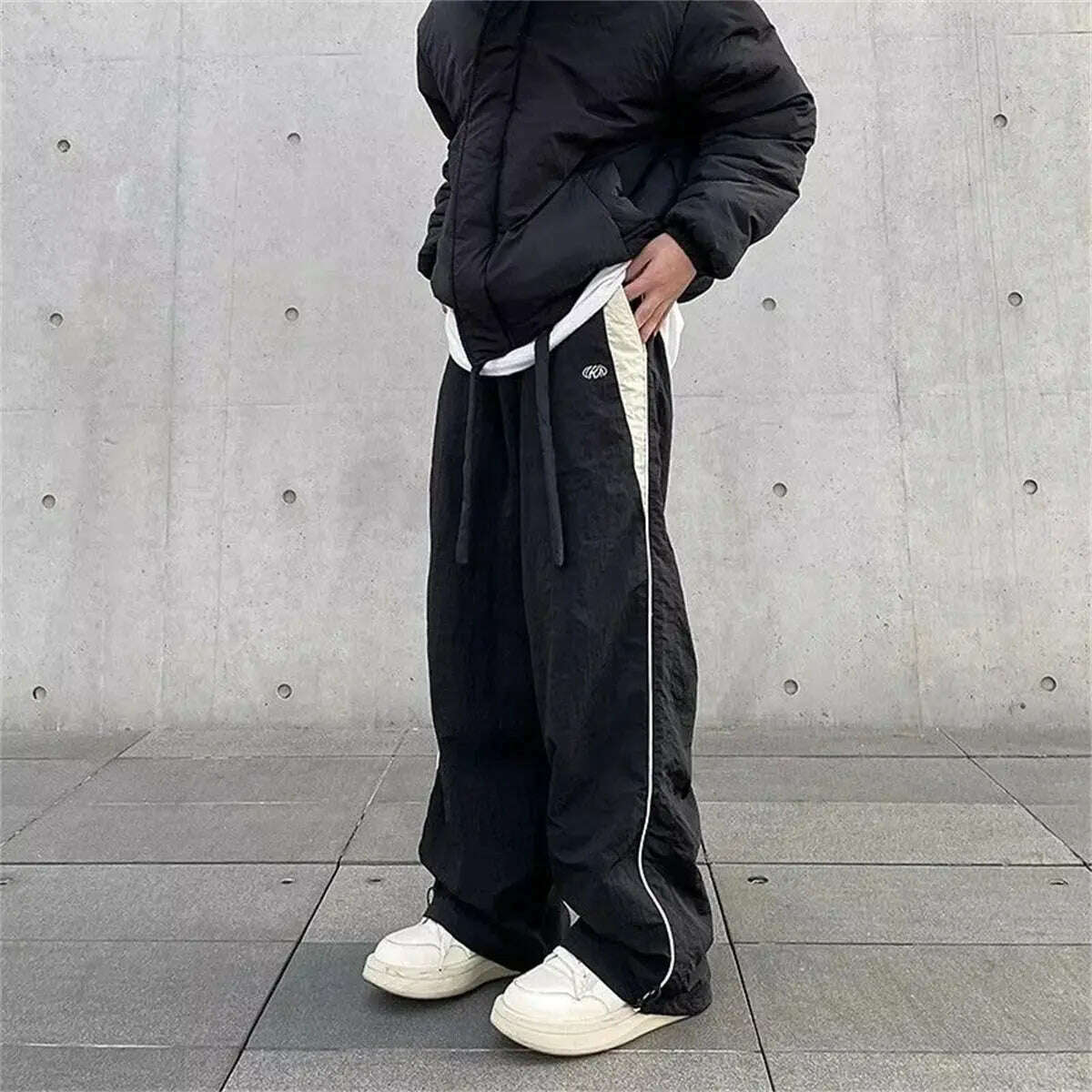 Casual Wide-Leg Cargo Pants – Drawstring, Y2K Streetwear Joggers - D&M Boutique
