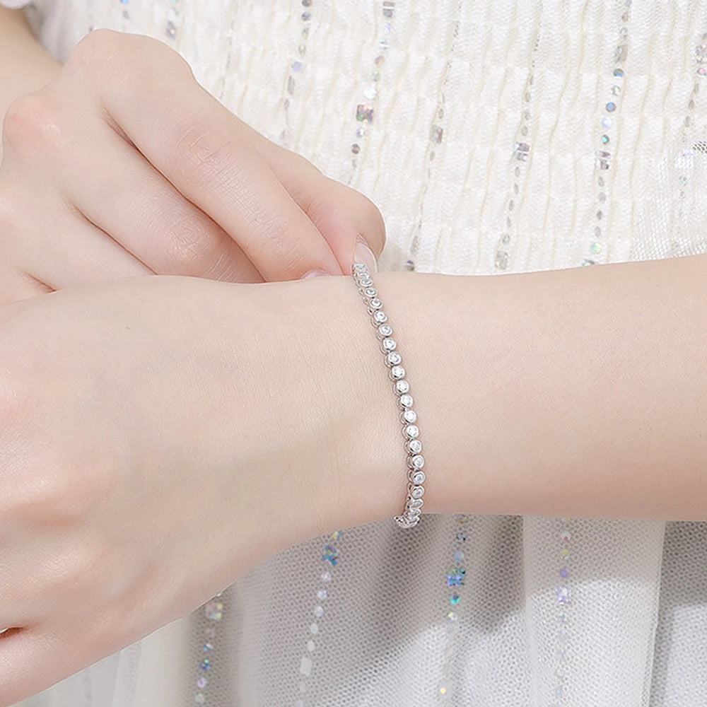 2mm Moissanite Tennis Bracelet: 925 Sterling Silver & 18k Gold