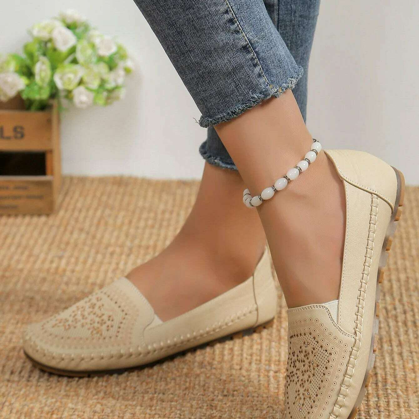Elegant Crystal Ballerina Flats - Soft Leather Slip-On Mules
