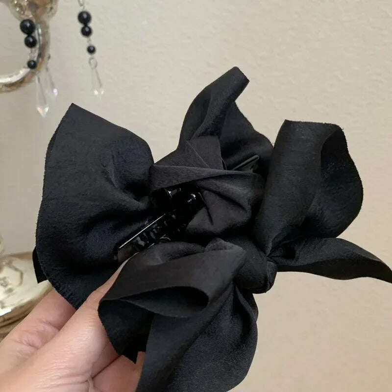 Large Fabric Bow Grasping Clip