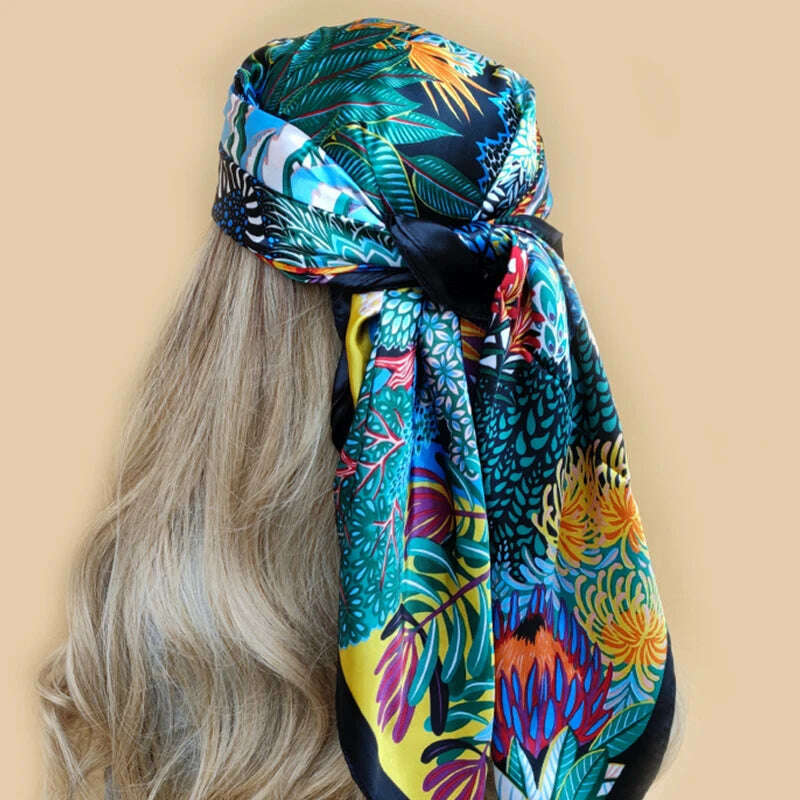 90*90CM Shawls Fashion Beach Sunscreen Silk Scarves 2023 Europe And America Kerchief Popular Print Square Bandannas