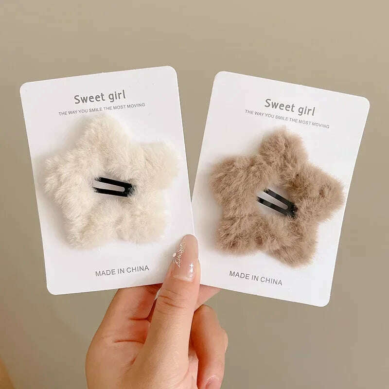 Winter Plush Y2K Star Hair Clips – Fluffy Fashion Hairpins