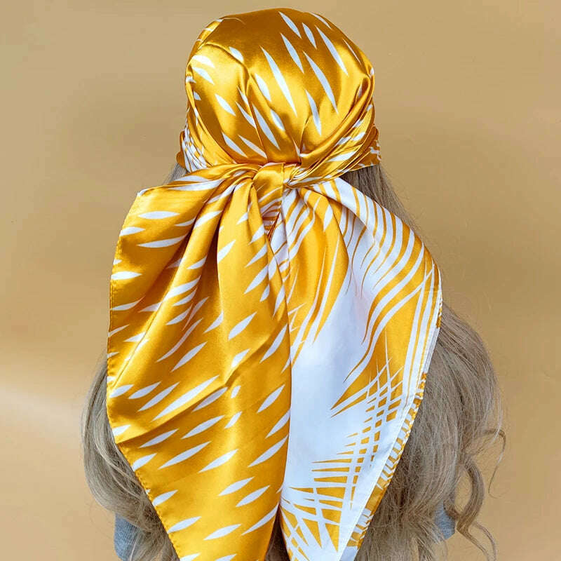 90*90CM Shawls Fashion Beach Sunscreen Silk Scarves 2023 Europe And America Kerchief Popular Print Square Bandannas