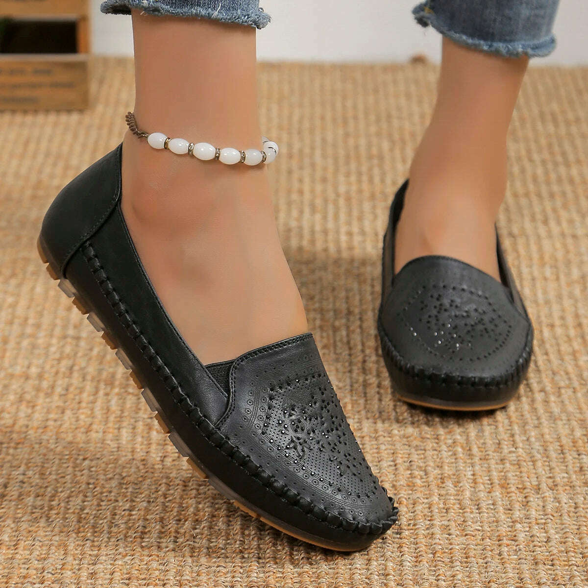 Elegant Crystal Ballerina Flats - Soft Leather Slip-On Mules