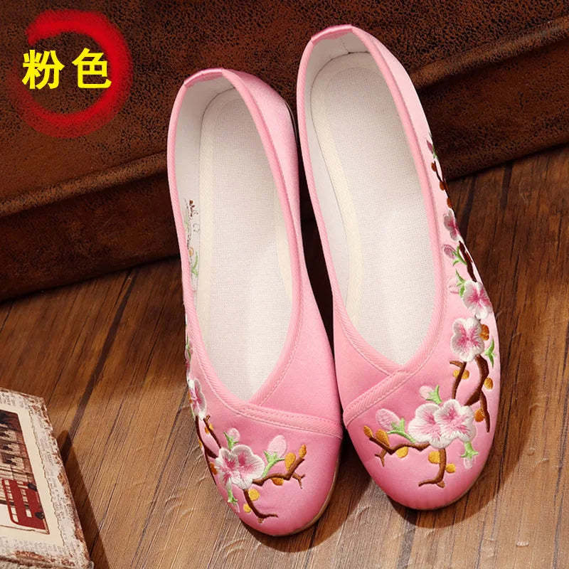 Comemore Embroidered Flats - Stylish & Comfortable