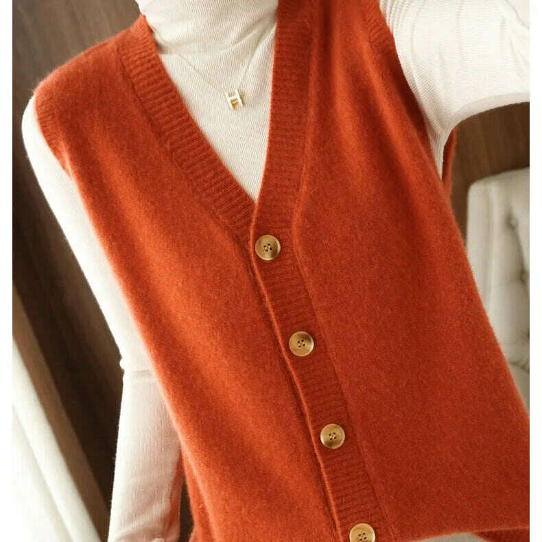 2024 Women's Cashmere Sleeveless Sweater Vest - D&M Boutique