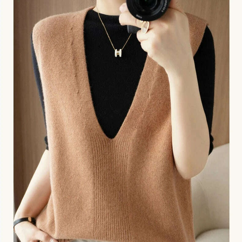 Autumn Knit V-Neck Vest – Loose, Solid, Stylish Layering - D&M Boutique