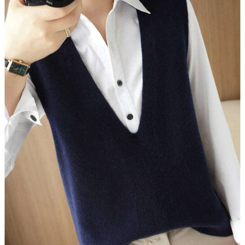 Autumn Knit V-Neck Vest – Loose, Solid, Stylish Layering - D&M Boutique