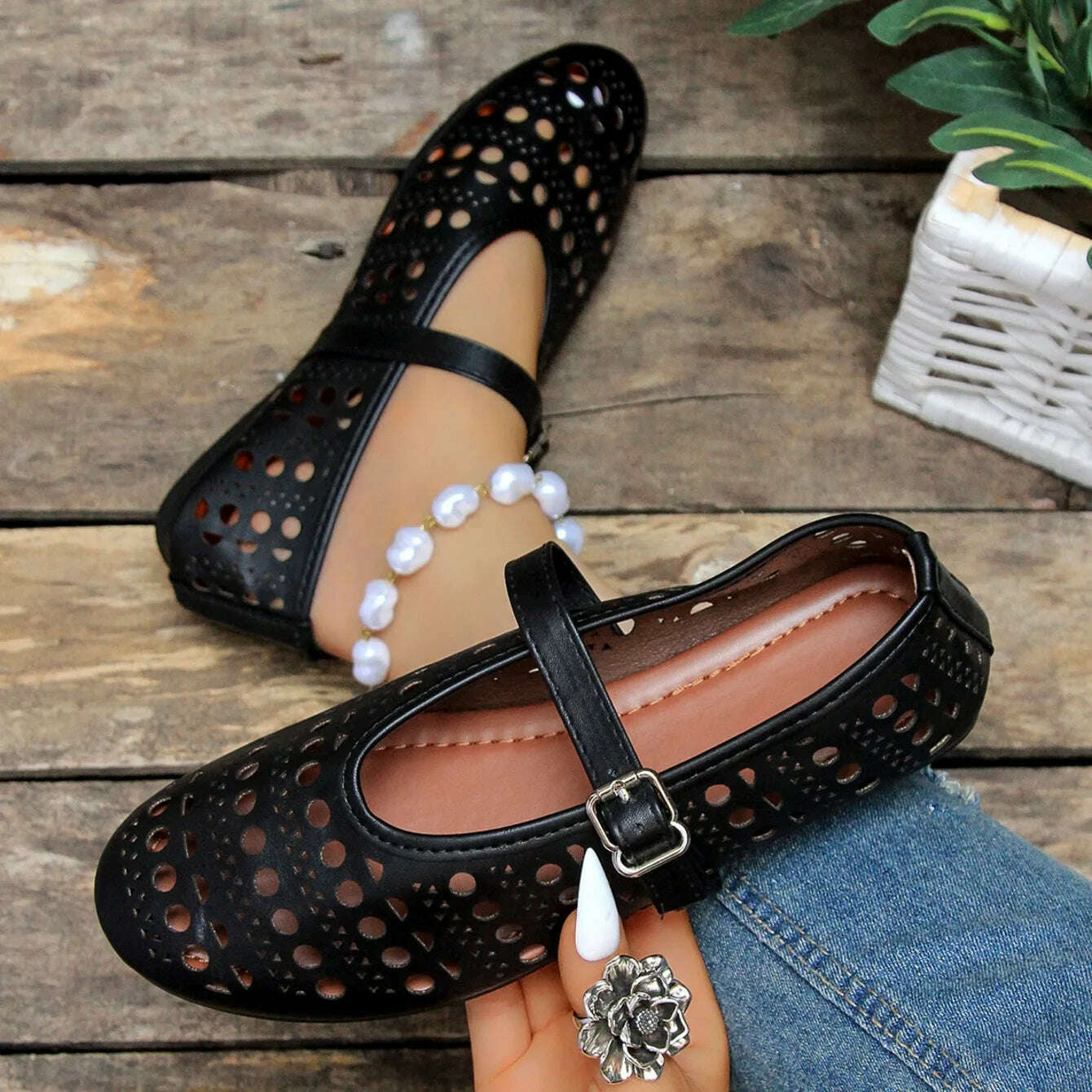 Soft Breathable Flats - Lightweight Casual Loafers for Women