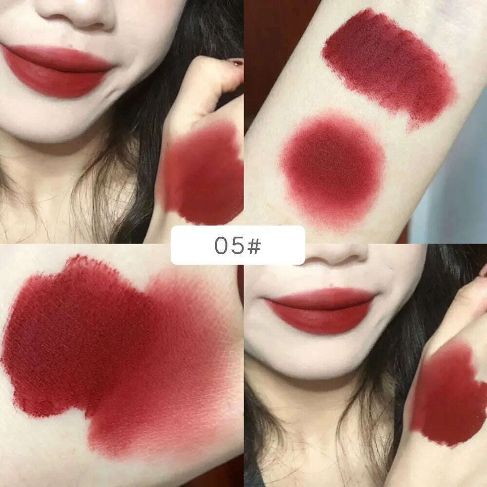 Gege Bear Rabbit Lip Glaze – Matte Velvet Lip Clay