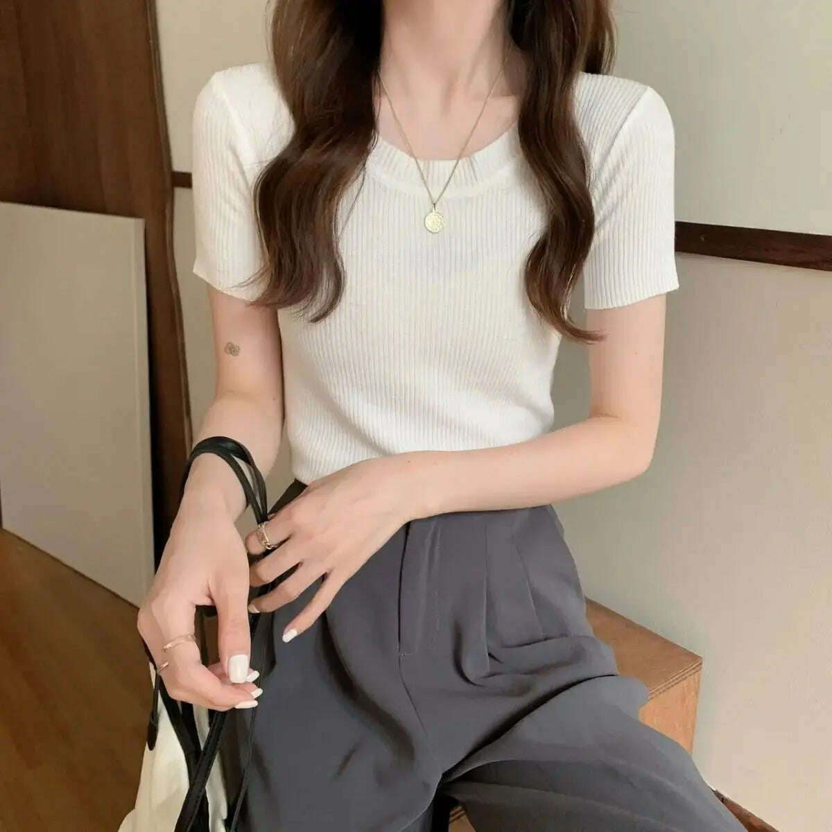 Knit Slim Short Sleeve T-Shirt: White/Green Crop Top - D&M Boutique