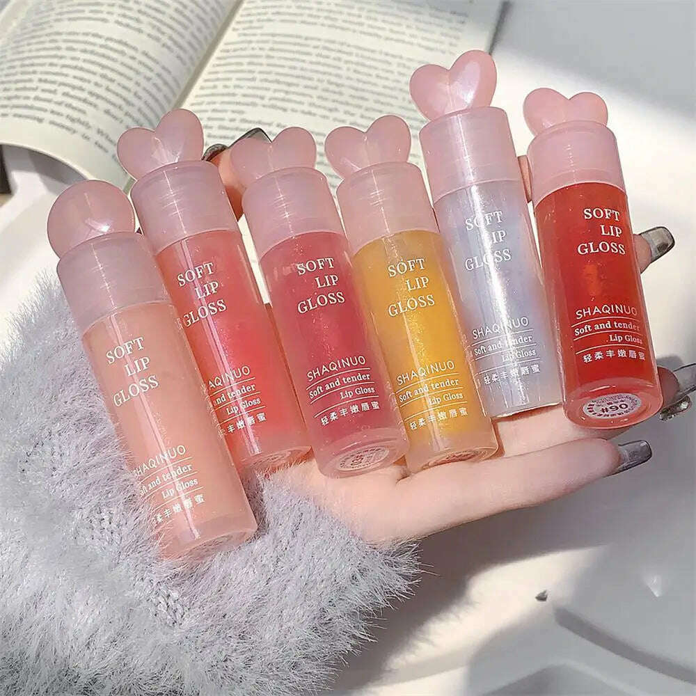 Natural Lip Honey Hydrating Lip Glaze