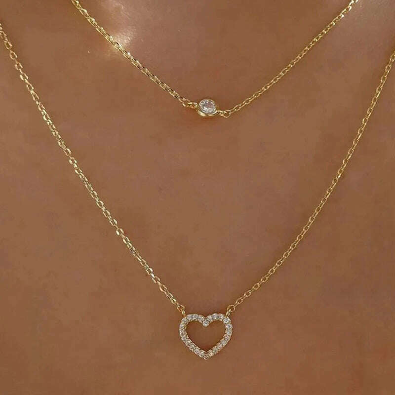 Classic Gothic Tattoo Red Velvet Choker Necklace Red Heart Pendant Necklaces For Women Fashion Jewelry Valentine's Gift N0352