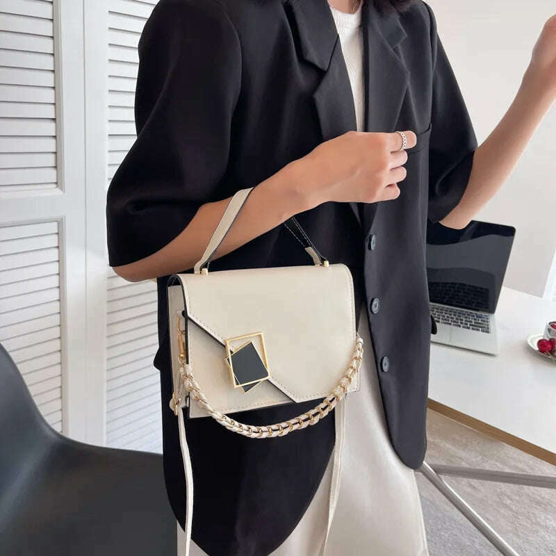 Luxury Designer Women's Retro Armpit Shoulder Bag