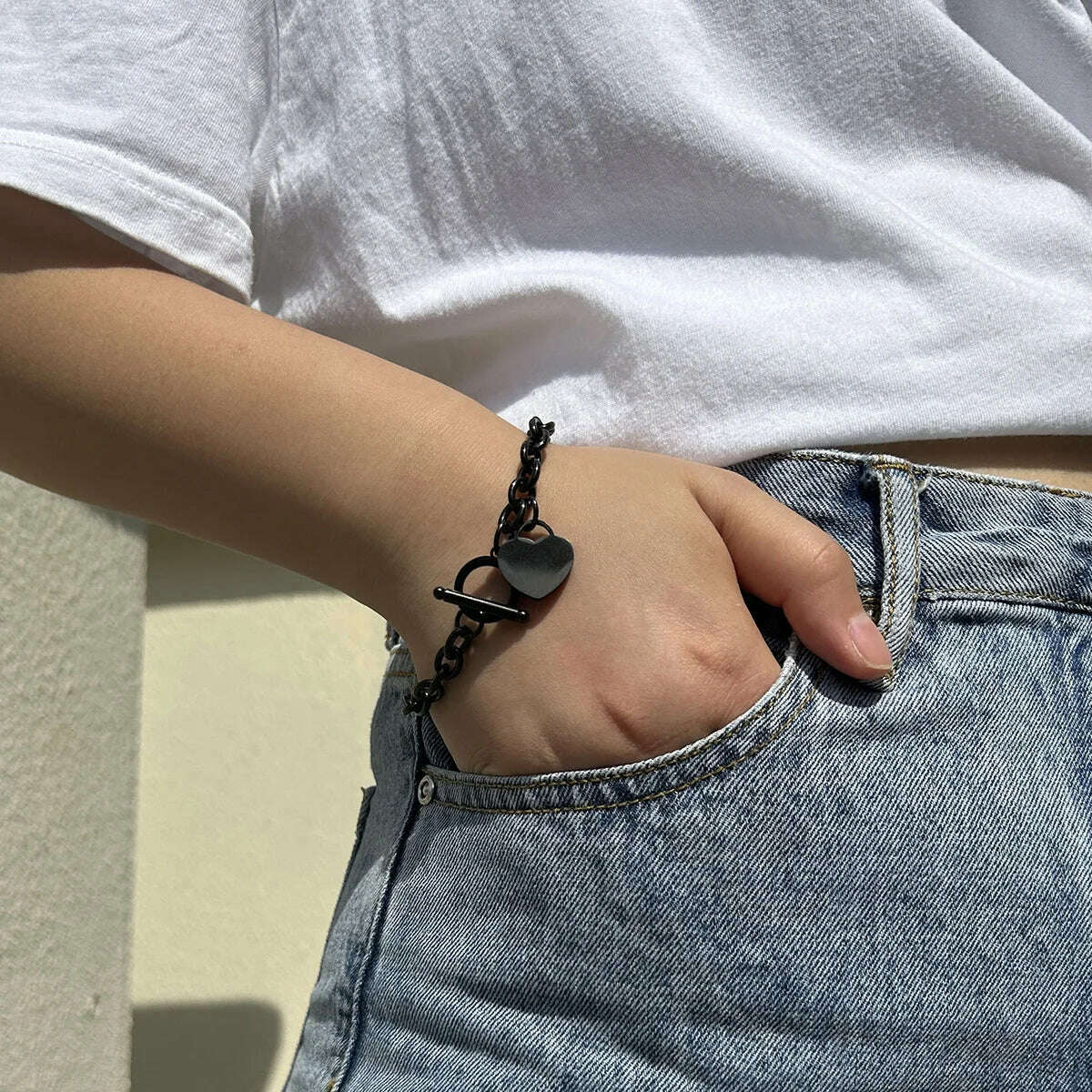 Classic Stainless Steel Toggle Bracelets Thick Chain Love Heart Charm Bracelet For Women Girls New Bracelets Trendy Jewelry
