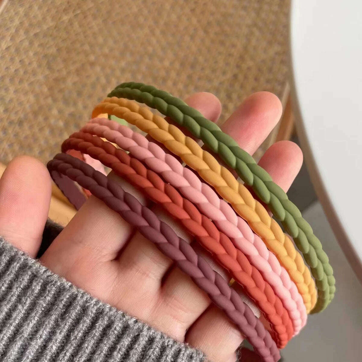 Non-Slip Hair Bands for Women and Men