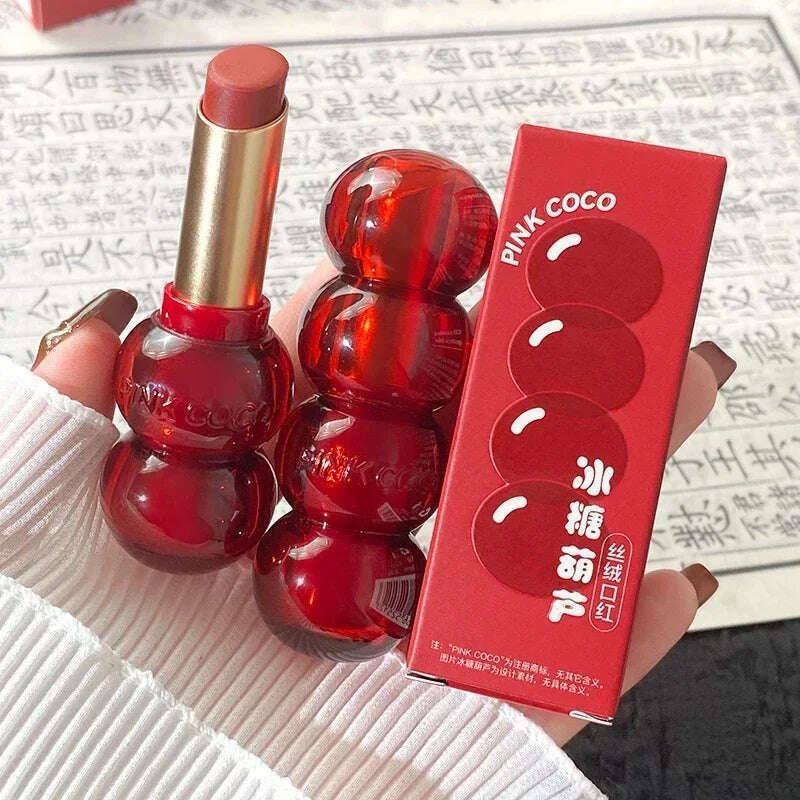 Waterproof Velvet Matte Lipstick – Long-lasting Lip Tint