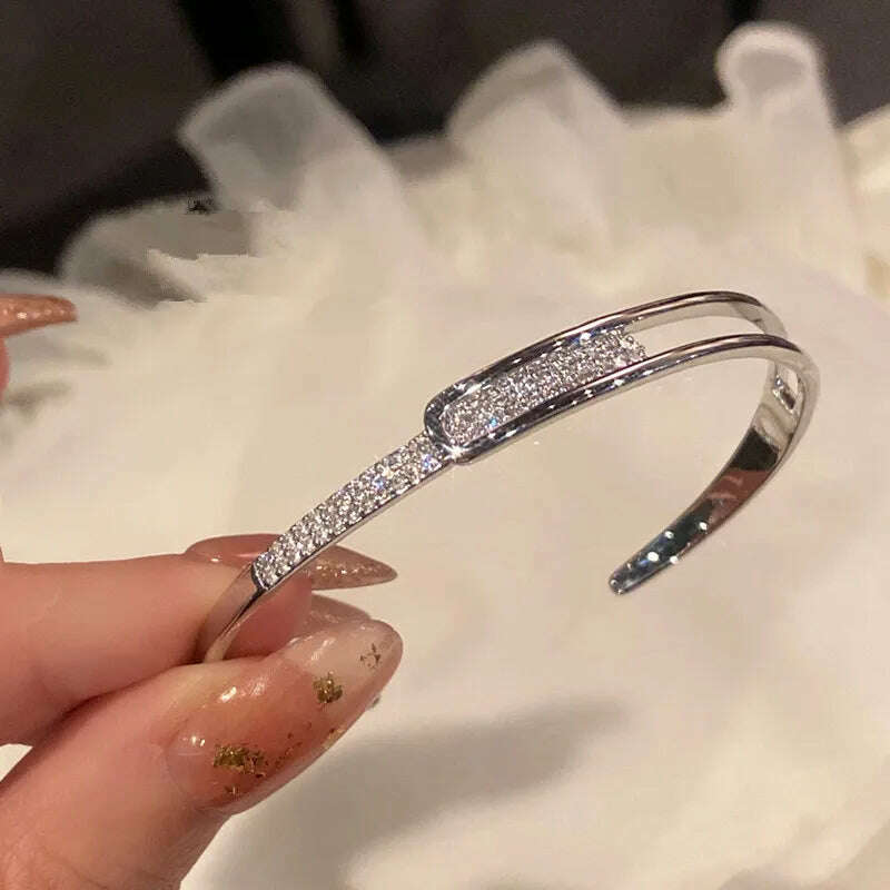 925 Sterling Silver Zirconia Opening Bracelet for Women
