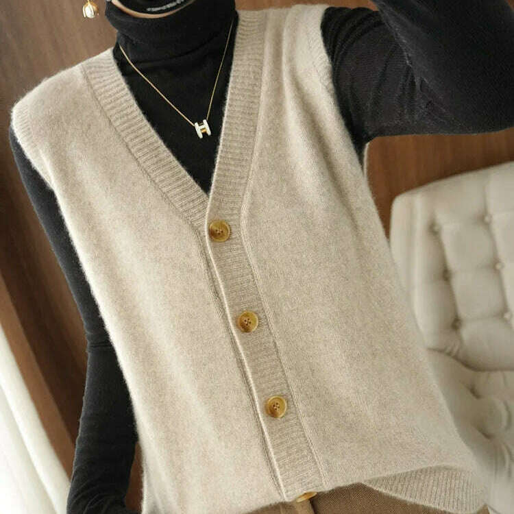 2024 Women's Cashmere Sleeveless Sweater Vest - D&M Boutique