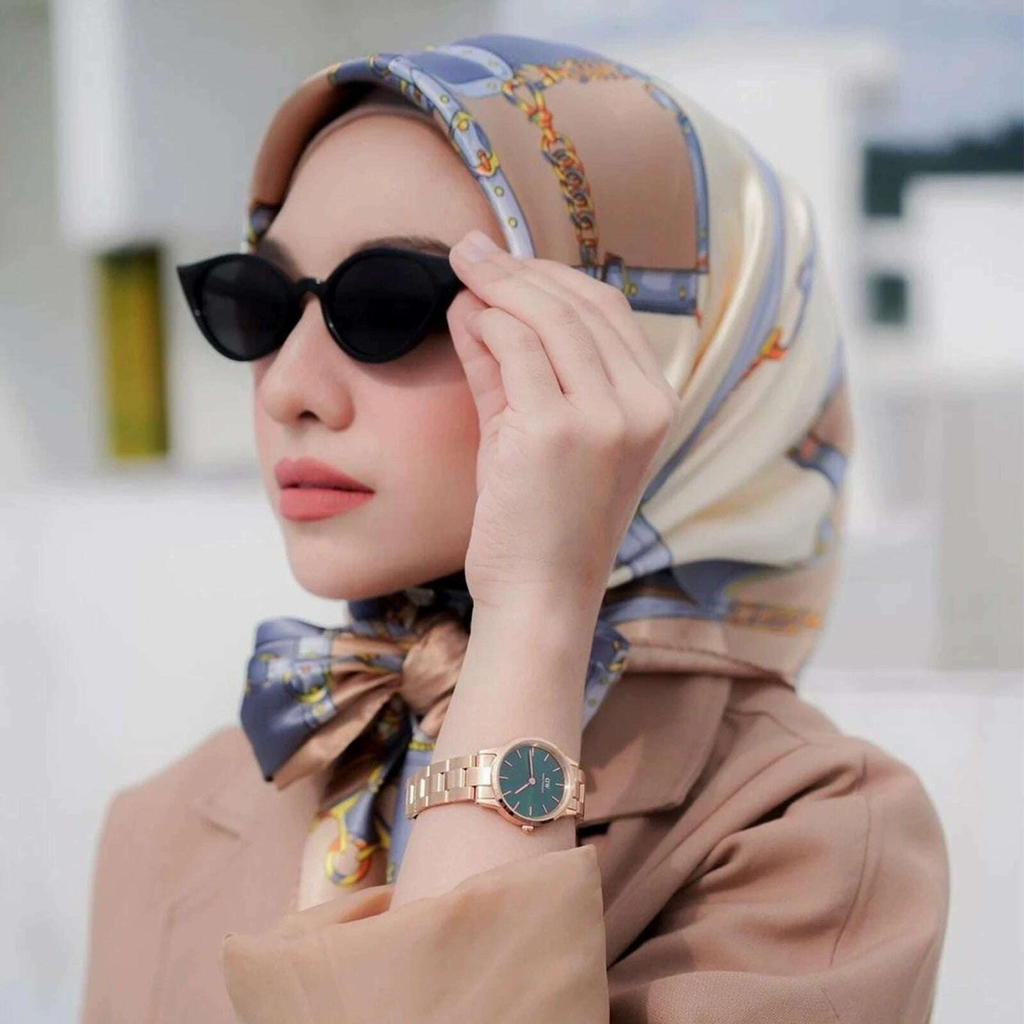 90*90CM Shawls Fashion Beach Sunscreen Silk Scarves 2023 Europe And America Kerchief Popular Print Square Bandannas