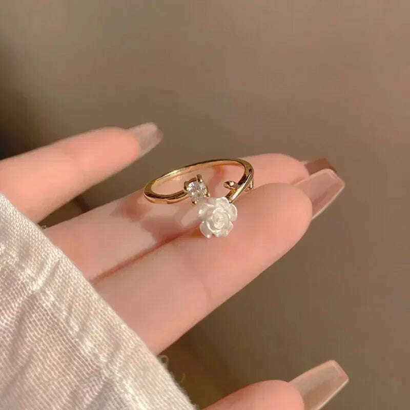 Trend Luxury Rings for Women Gold Plated Stainless Steel Rose Ring Fashion Aesthetic Jewelry Temperament Anillos Mujer