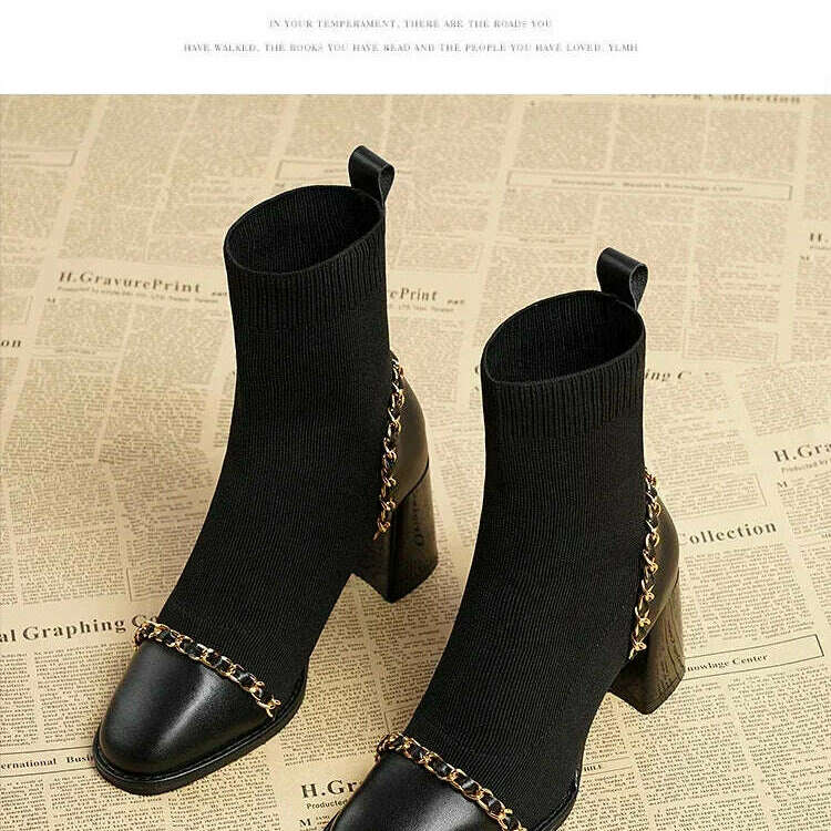 Slip-On Square Toe Women's Boots