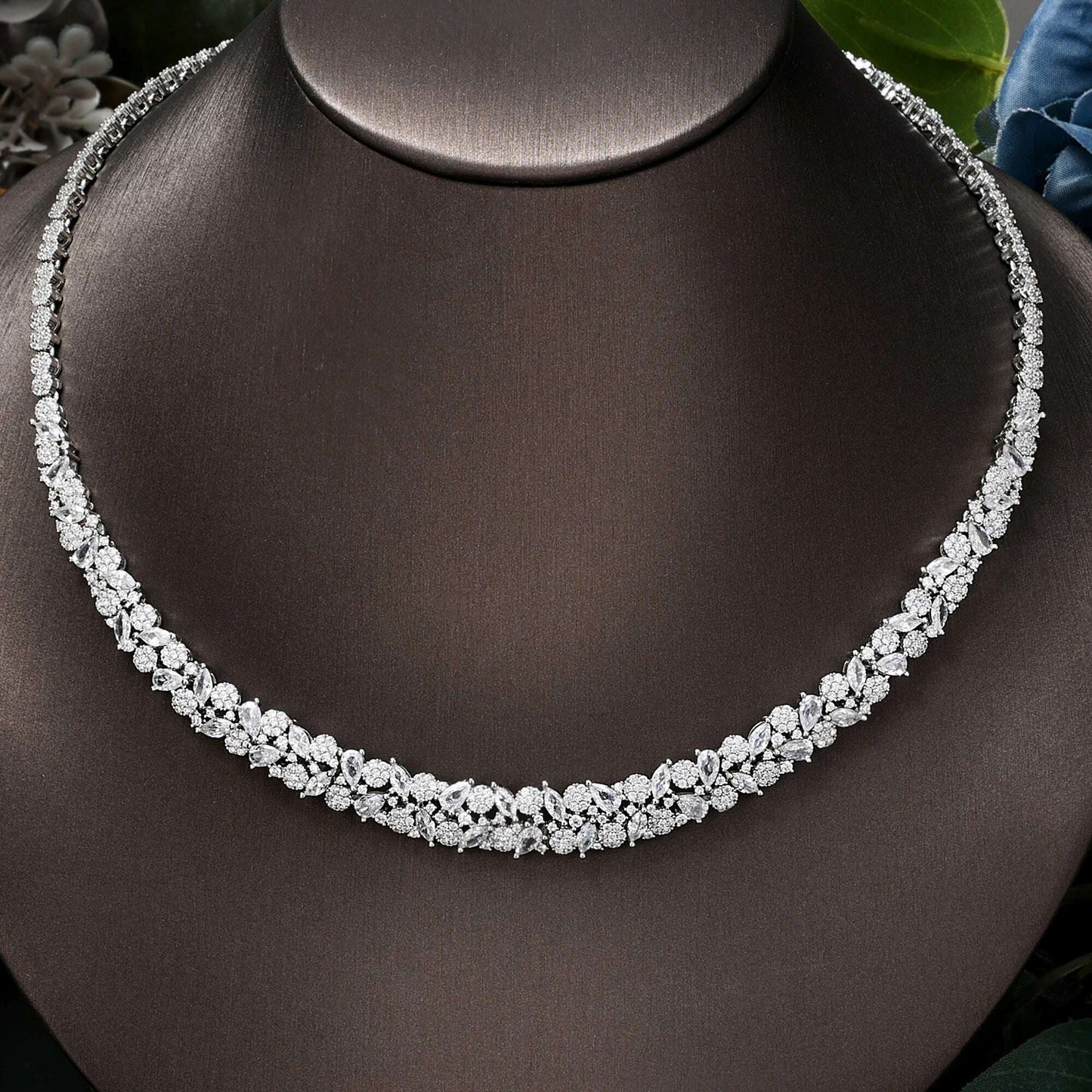 2024 Best Selling 4-piece Bridal Wedding Jewelry Set New Fashion Saudi Dubai Jewelry Set Women's Wedding Party Accessories Desig