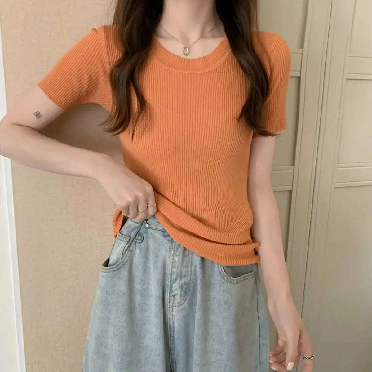 Knit Slim Short Sleeve T-Shirt: White/Green Crop Top - D&M Boutique