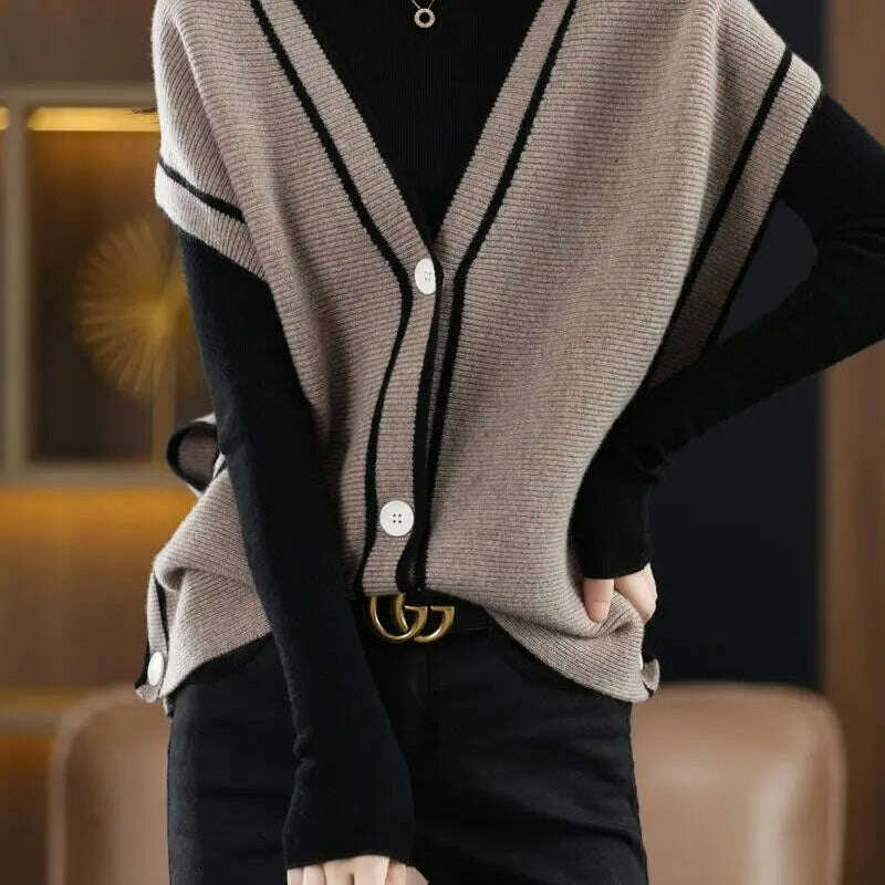 V-Neck Button-Down Sleeveless Cardigan – Cozy Knit Sweater for Autumn/Winter - D&M Boutique