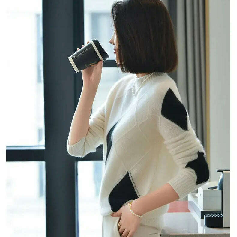100% Wool O-Neck Sweater: Women’s Autumn/Winter Pullover - D&M Boutique
