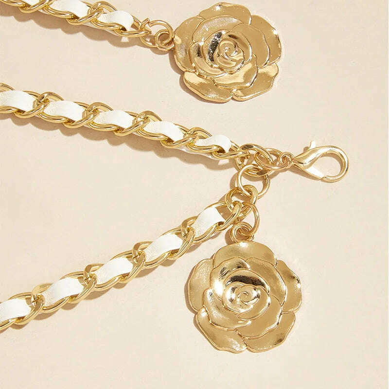 Fashion Metal Chain Belt for Women with Flower Pendant