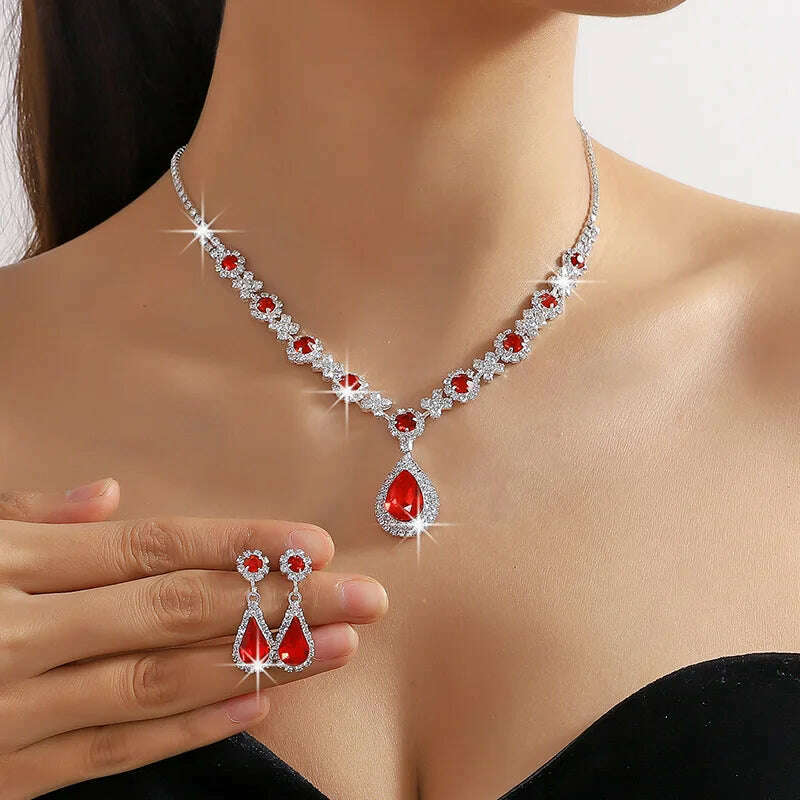 Elegant Waterdrop Rhinestone Jewelry Set