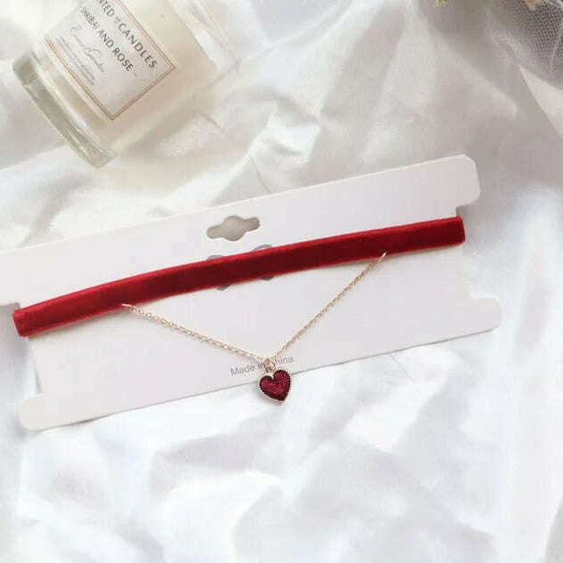 Red & Black Sexy Velvet Heart Choker for Women Neck Clavicle Necklace Lady Jewelry Accessories Girl Gift Lace Gothic
