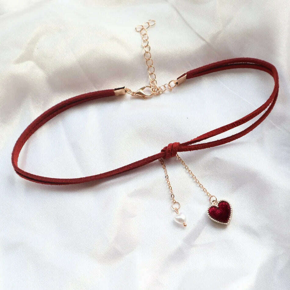 Red & Black Sexy Velvet Heart Choker for Women Neck Clavicle Necklace Lady Jewelry Accessories Girl Gift Lace Gothic