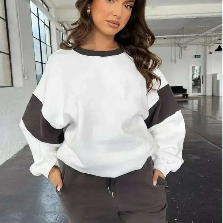 2024 Winter Colorblock Two-Piece Tracksuit: Sweatshirt & Pants - D&M Boutique