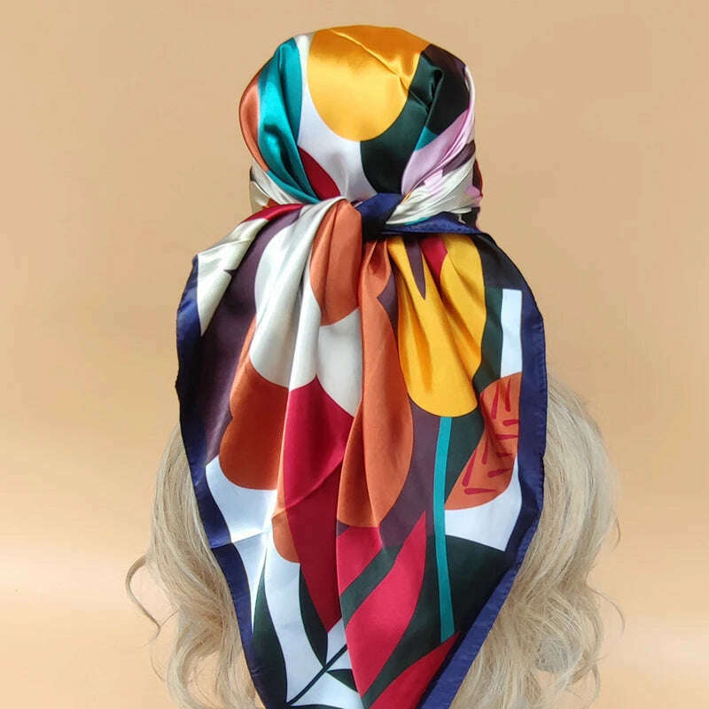 90*90CM Shawls Fashion Beach Sunscreen Silk Scarves 2023 Europe And America Kerchief Popular Print Square Bandannas