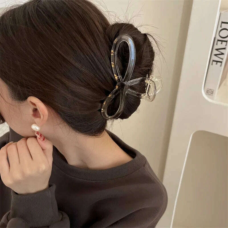 Oversize Crab Hair Claws Clips