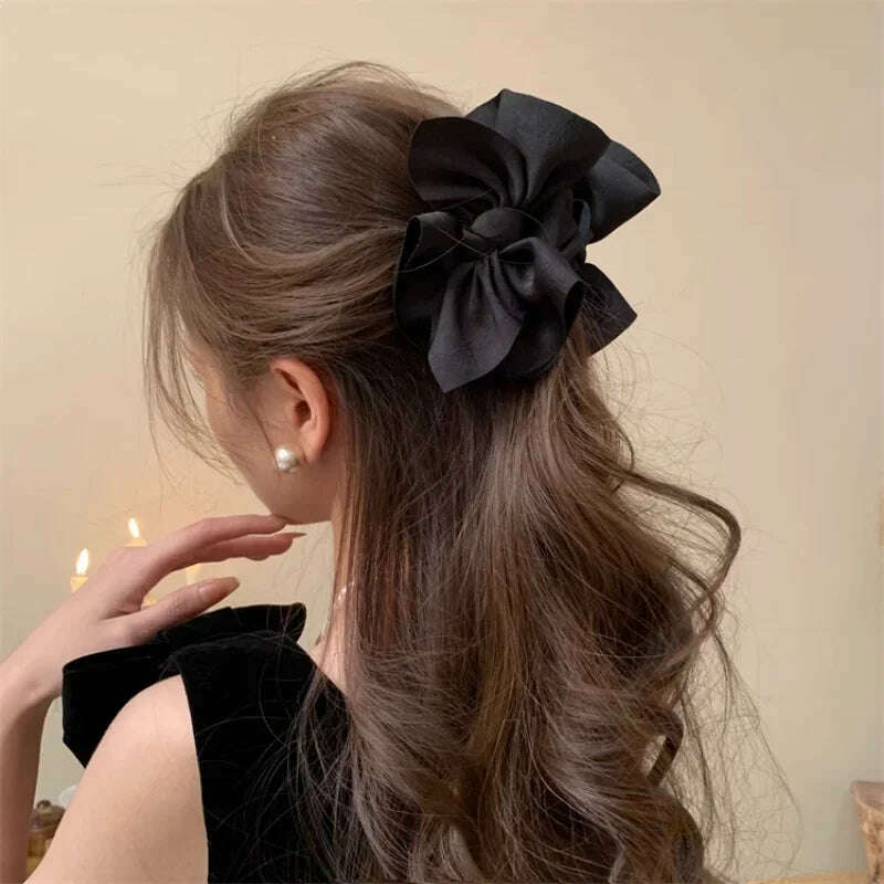 Large Fabric Bow Grasping Clip