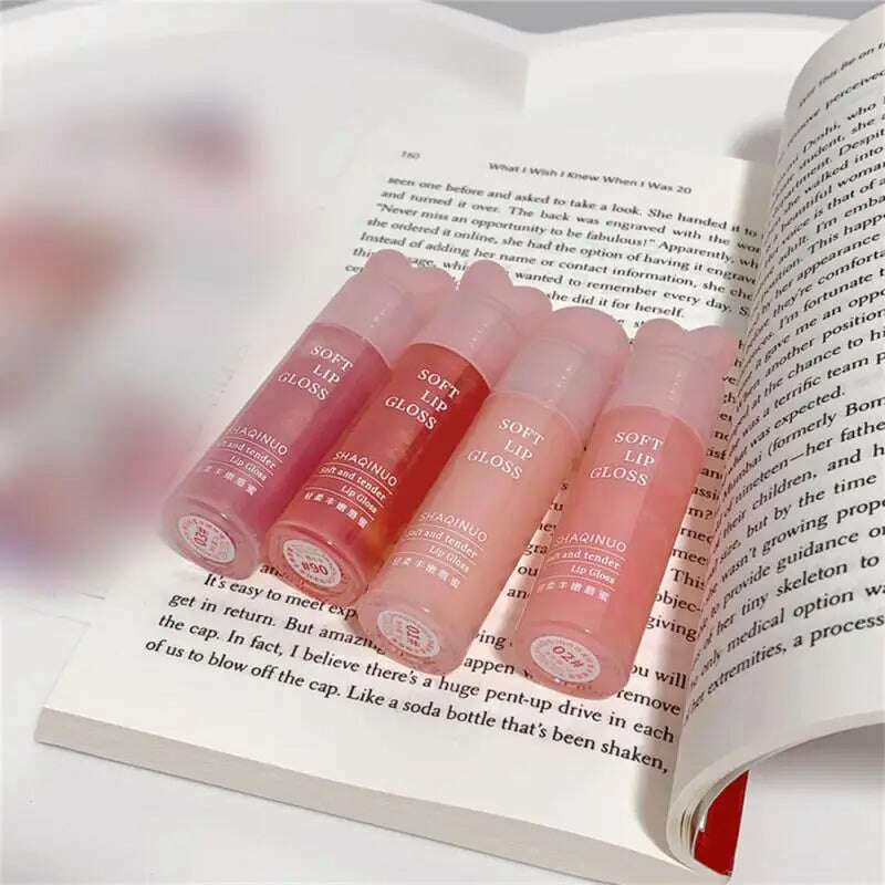Natural Lip Honey Hydrating Lip Glaze