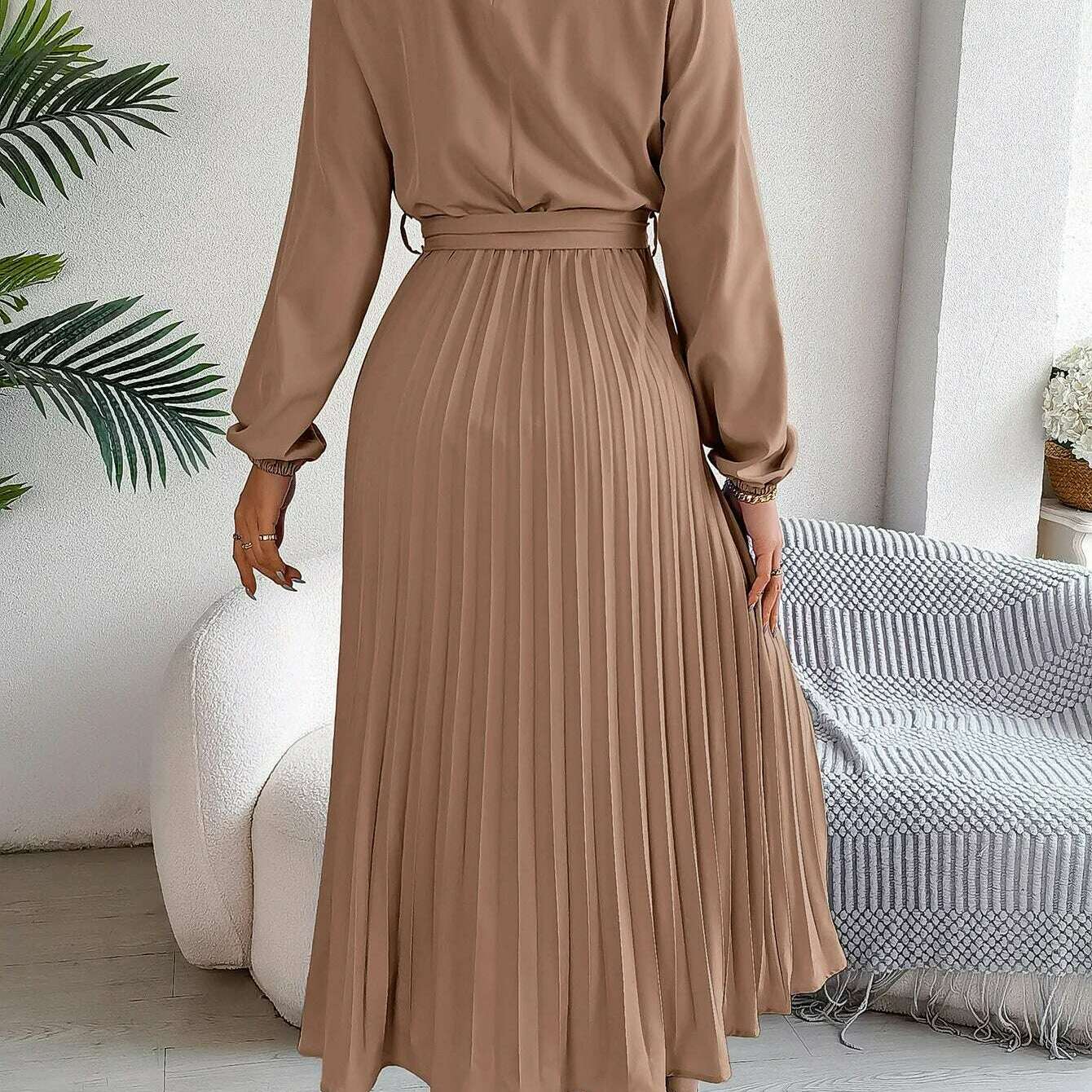 Autumn & Winter Pleated Stand-Up Collar Midi Dress