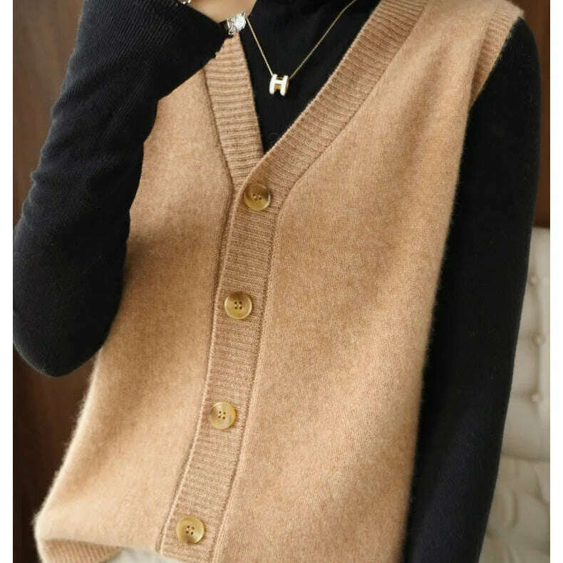 2024 Women's Cashmere Sleeveless Sweater Vest - D&M Boutique